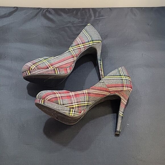 FIONI ROUND TOE SLIP-ON STYLE HIGH HEEL STILETTOS PUMP - Picture 9 of 16